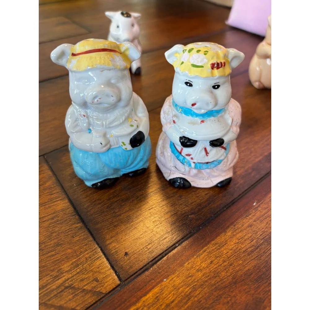 Vintage Ceramic Pig Figurine Collection Salt Pepper Shakers Farmhouse Decor Lot